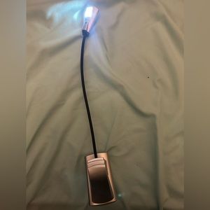 CLIP ON BOOK LIGHT - battery operated